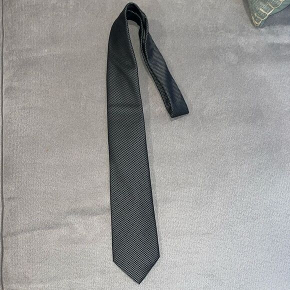 NWOT Michael Kors black & grey tie - Picture 1 of 5